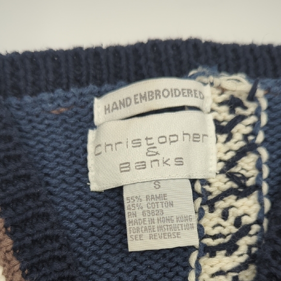 Vintage Christopher & Banks Knit Vest Women's Small Hand Embroidered Buttons - Picture 9 of 11